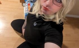 Sissy Toni Loves Cock