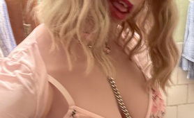 Blonde