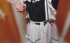 Whiteboi Sissy Maid