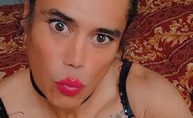 My Flirty Girl Selfies