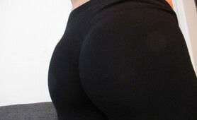 Me In Yoga Pants