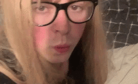 SIssy Laura Blowing A Kiss