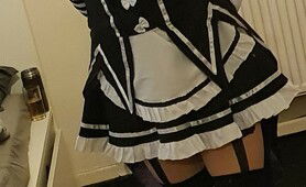 Maid Cosplay