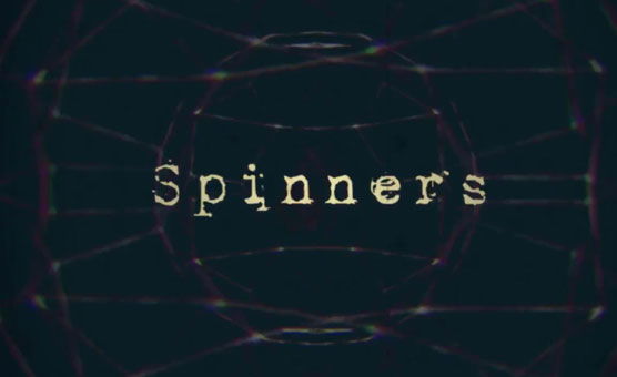 F3mm3 F4t4l3 - Spinners